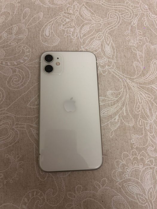 Мобильные телефоны