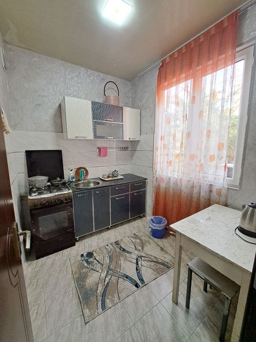 Продаю свою квартиру в Чиланзаре 10