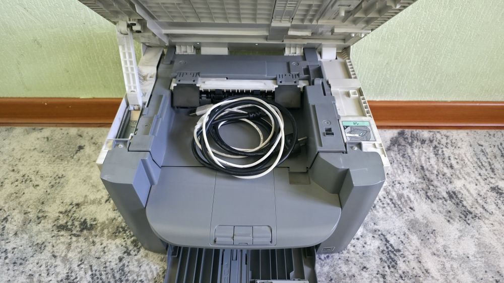 Продам 3в1 принтер Canon MF4010