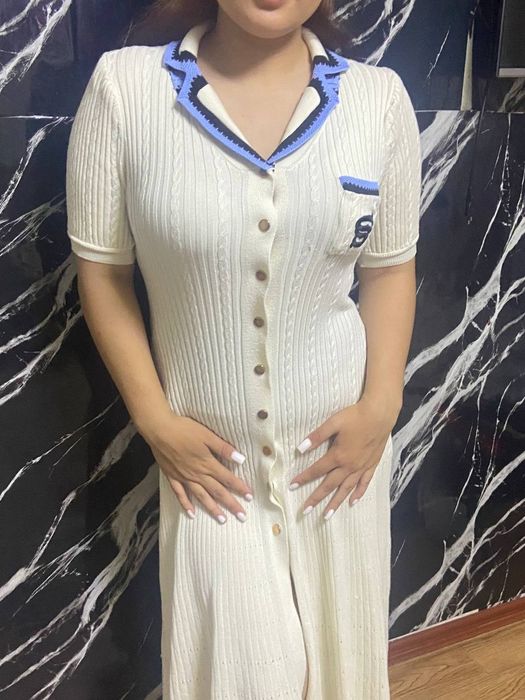 Продам стильное женское платье