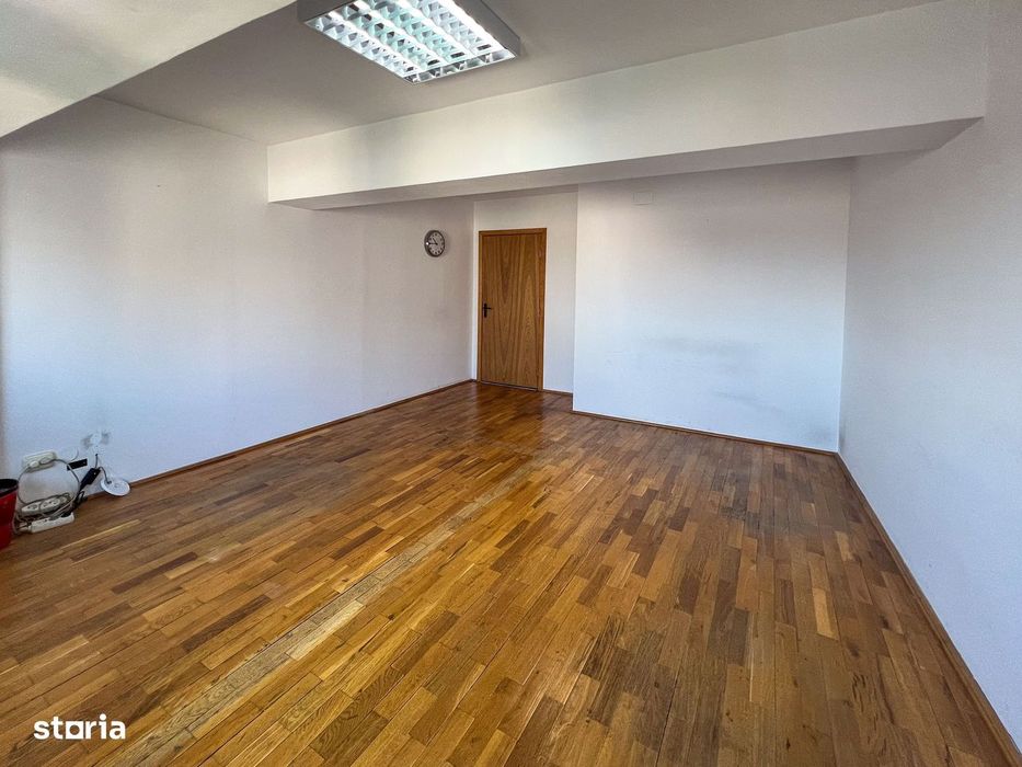 Duplex reprezentativ de închiriat – 240 mp | Bulevardul Unirii 61