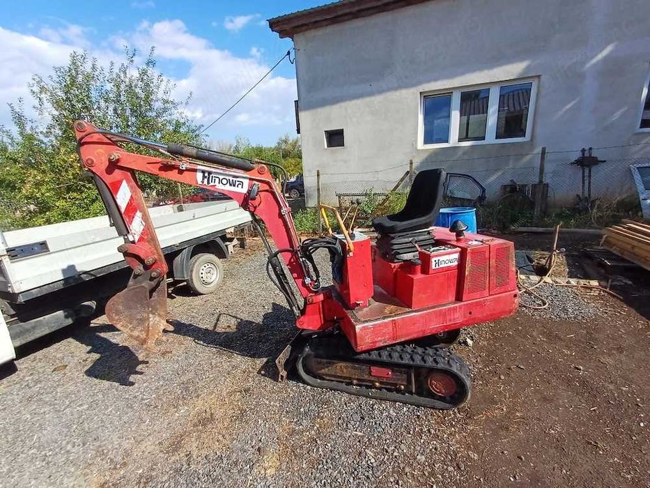 Miniexcavator Hinowa