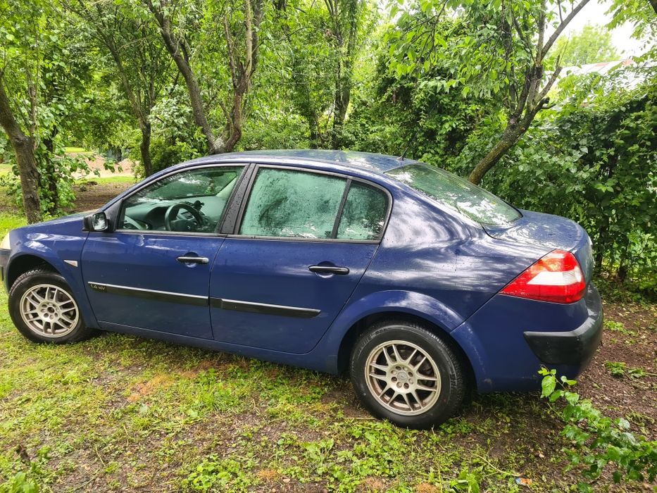 RENAULT Megane