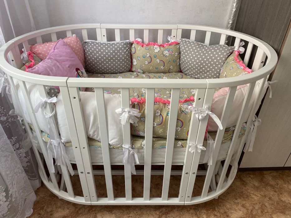 Продам манеж в хорошем состояние