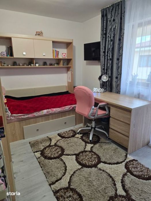 Duplex 4 camere, la cheie, Floresti, zona Sesul de Sus