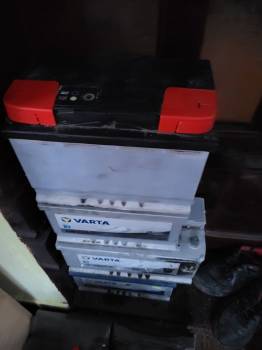 Baterii Varta 75-100Ah