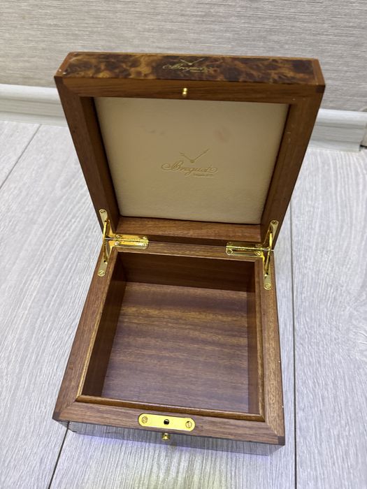 Оригинальная коробка Bregueto