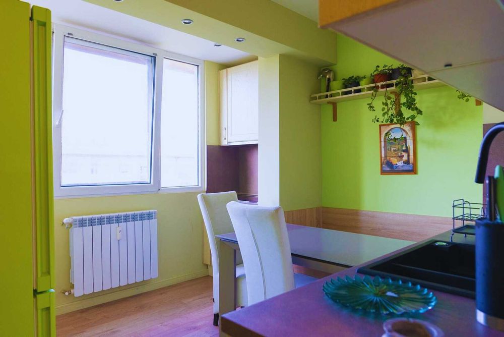 Дава се под наем Тристаен апартамент в София, Красно село - 92 кв.м за 663 € - Снимка #11