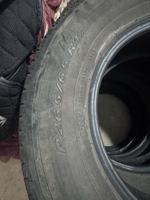 Комплект автомобильных шин