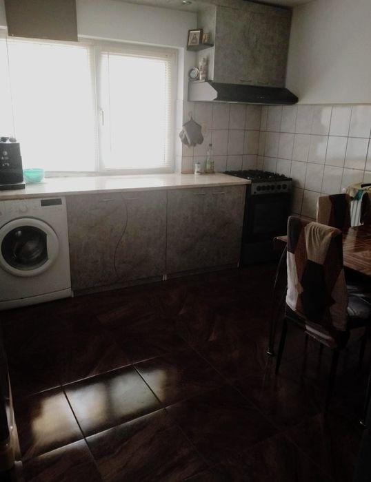 CASA DE VANZARE cu magazin la poarta in Brazi, Prahova