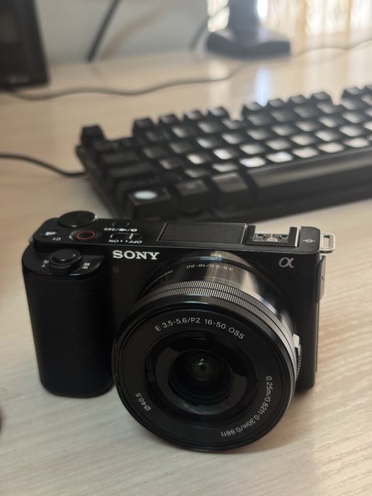 Sony ZV E10 16-50 F3.5/5.6