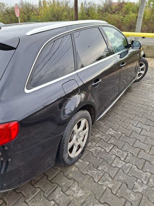 Audi A4 variant S Line 2015 140 CP 207.000 km negru perlat E6