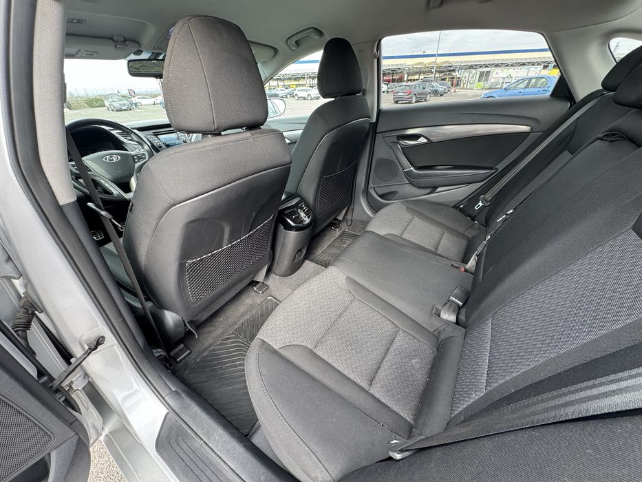 Hyundai i40 1.7 CRDi •manuala•clima•fara investitii