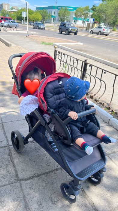Продам коляску для погодок Joie