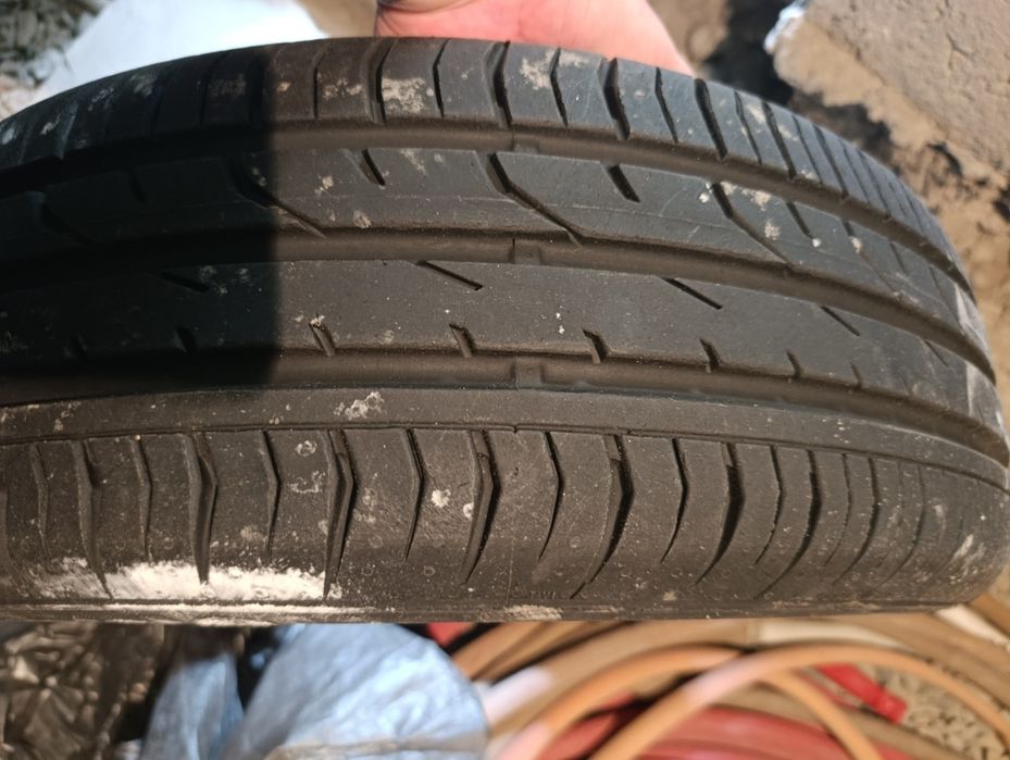 Продам шины континитал