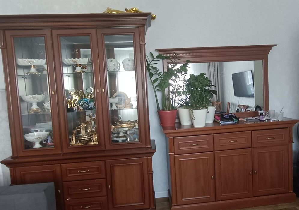 Продаю мебель для гостиной.