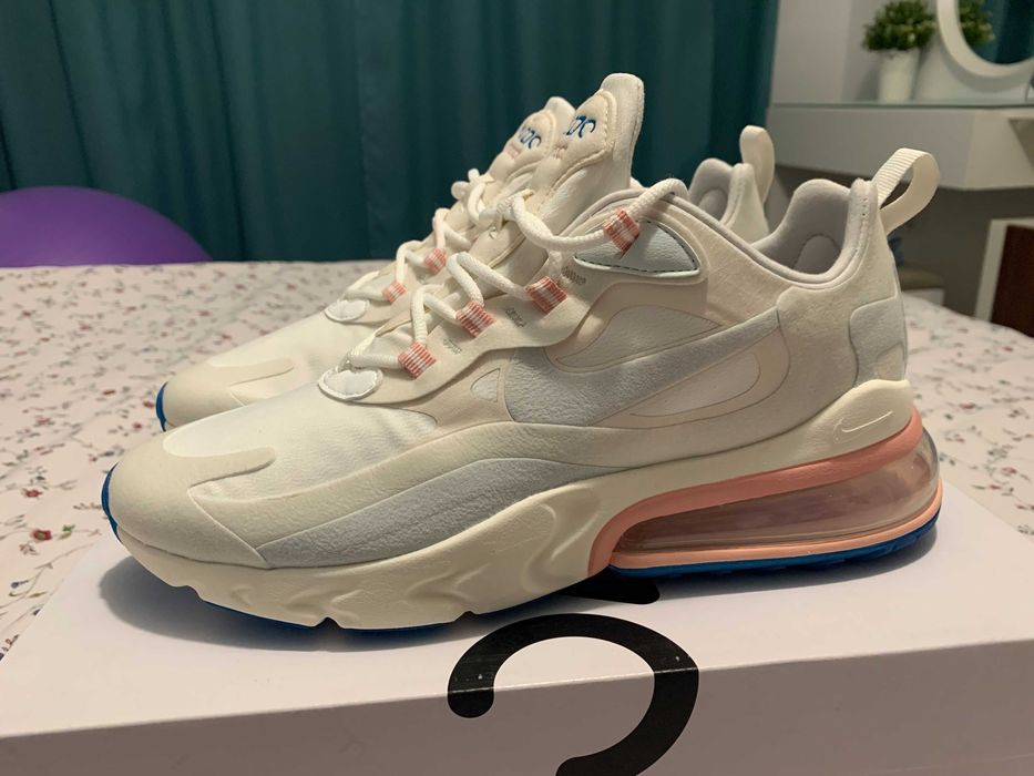 Adidasi Nike 270 React A04971-100, marimea 42 (26,5 cm)