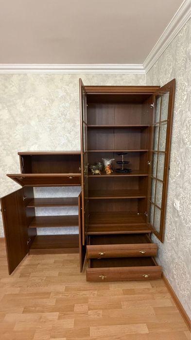 Продается Шкаф и тумба