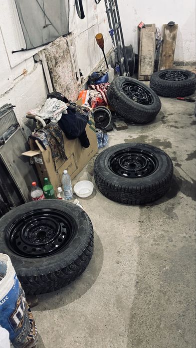 215/70/16 зимный