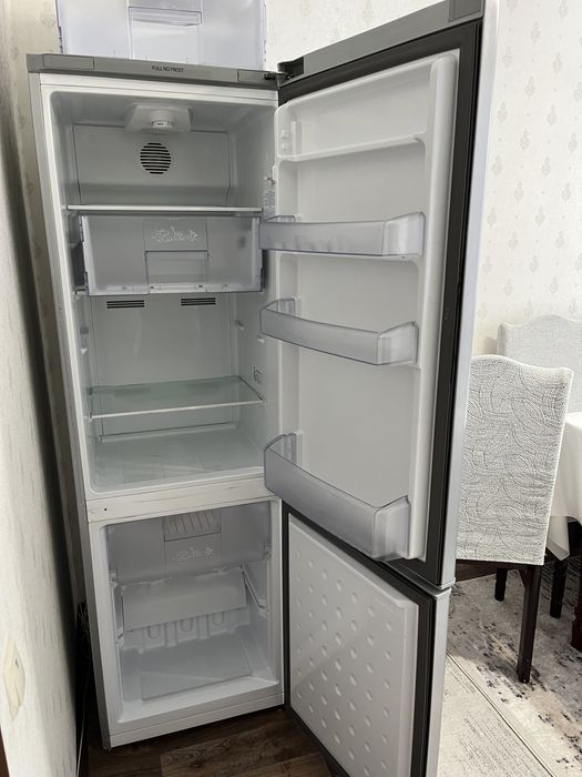 Холодильник б/у