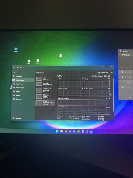 vând pc de gaming