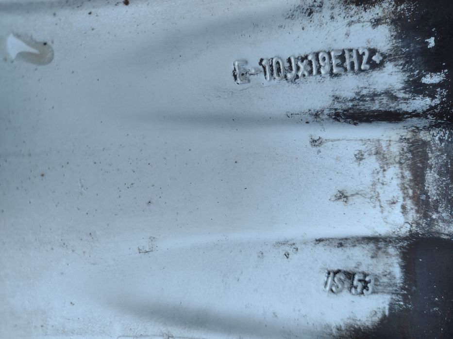 Перфектни 19-M paket Style 213 5x120. BMW X5 E70