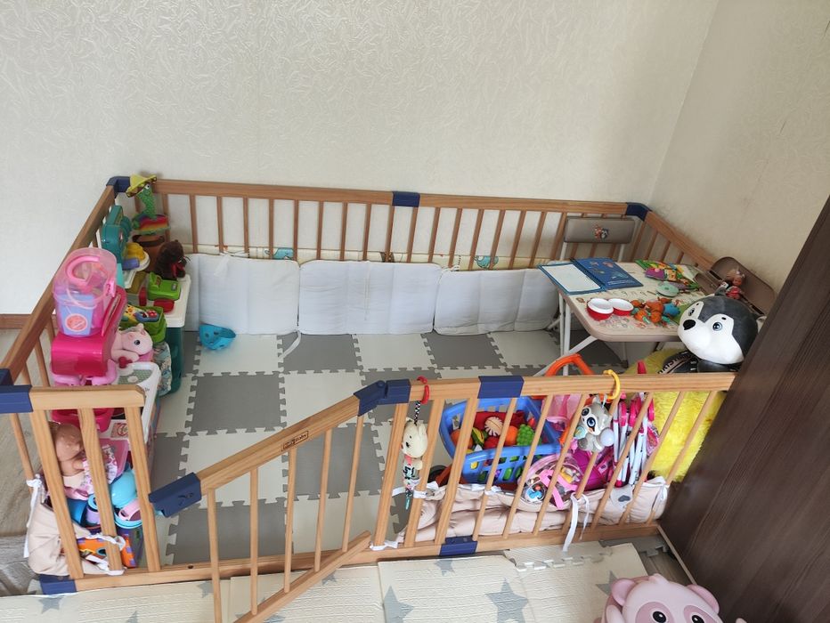 Манеж игровой деревянный