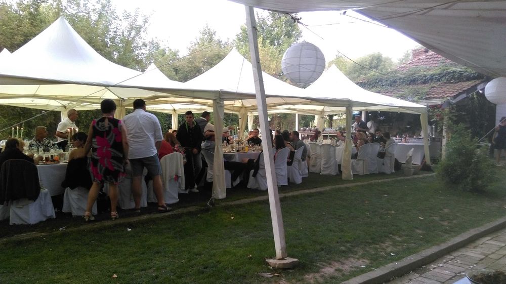 Dj музика, караоке по ваше желание,цени нормални.