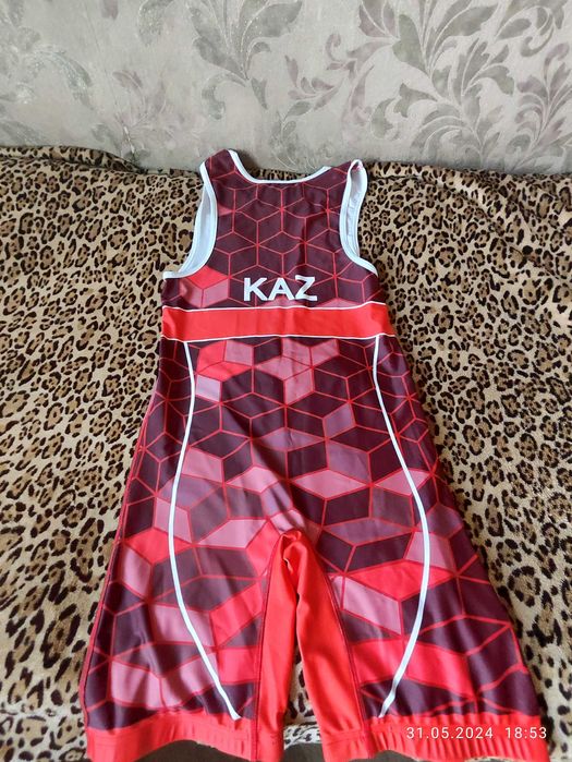 Борцовка нательная