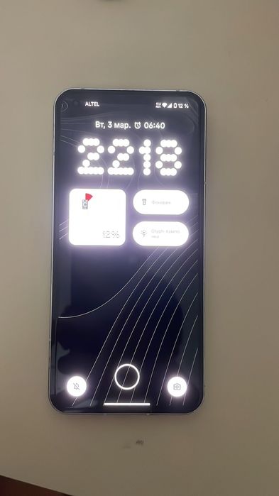 Продаю Nothing phone 1