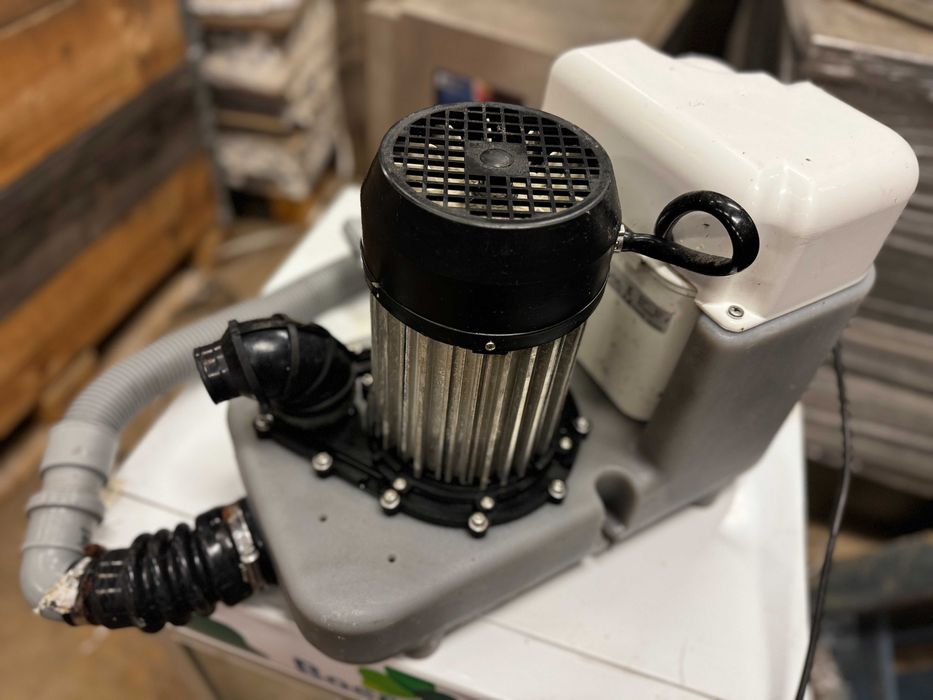 Pompa ape reziduale Sanicom Franta