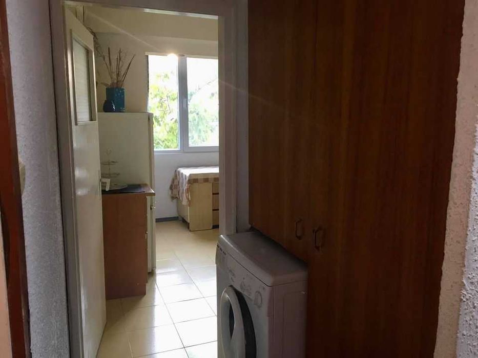 Дава се под наем Двустаен апартамент в Бургас, Изгрев - 64 кв.м за 225 € - Снимка #9