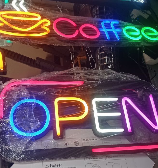 Open neon Reklama Tablichka