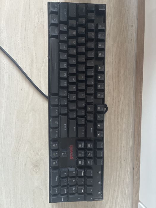 Рутер AX 1500 Wi-Fi 6 1500mbps, razer deathadder v3, клавиатура redragon ( механична )
