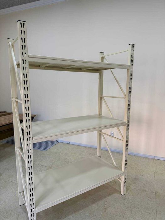 Металлические полки (стеллажи) для складов и кладовых