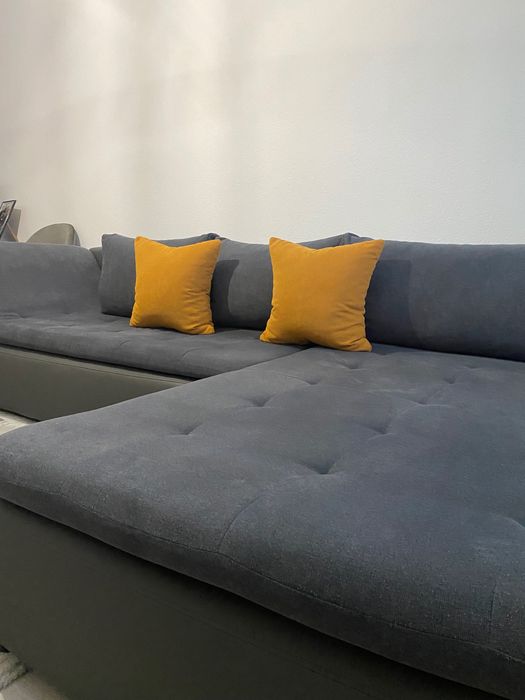 Canapea extensibilă modernă, 3m x 1,85m, stare excelentă