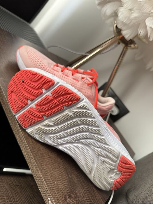 Маратонки Under Armour