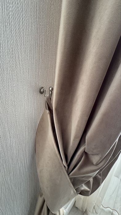 Продам шторы  и тюль