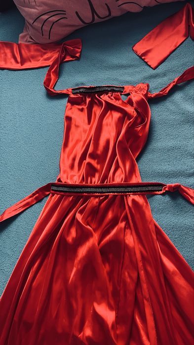 Rochie elganta satin S