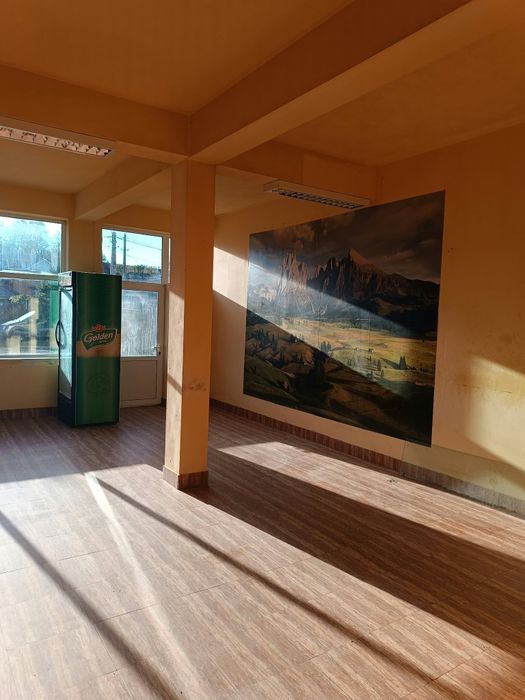 Inchiriere spatiu comercial