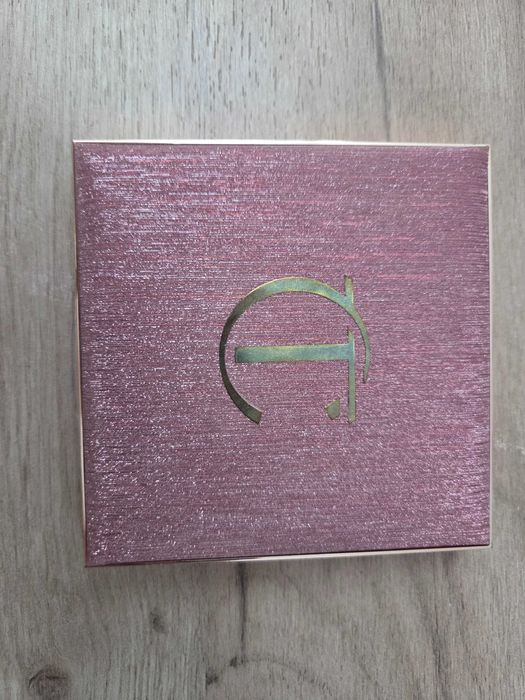 Paleta fata si ochi Charlotte Tilbury