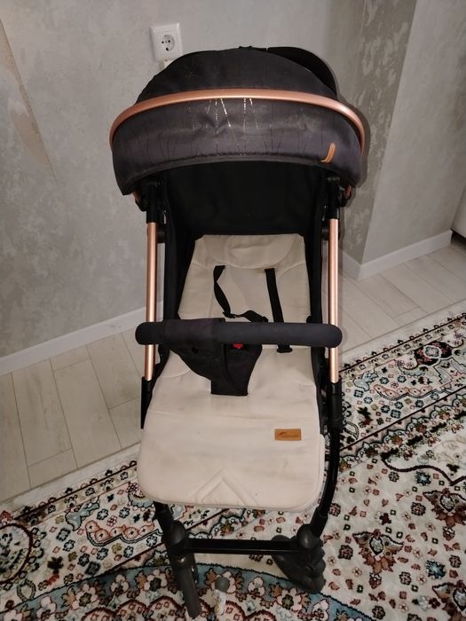 Детская коляска..