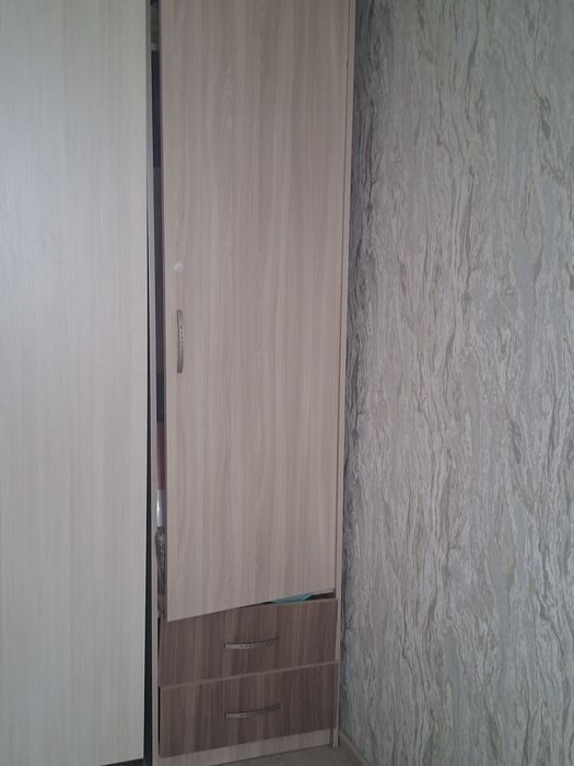 Продам шкаф и комод комплект