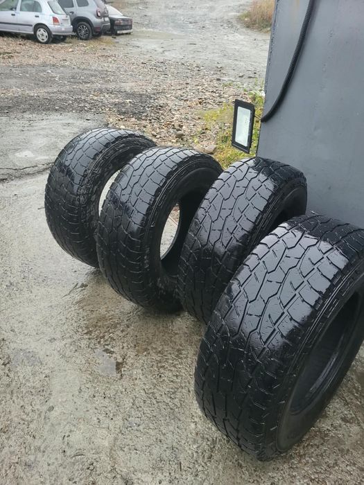 Продам Шины 265/70 R16