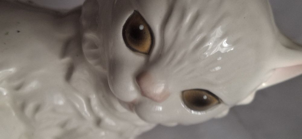 Стар френски микрофон и цитра