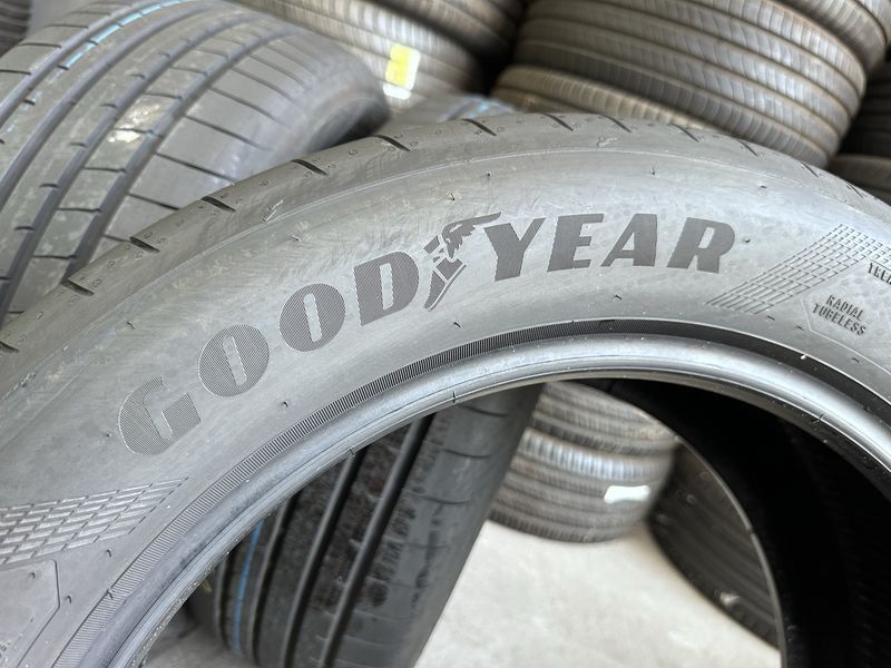 235/55/19 GOODYEAR 4бр