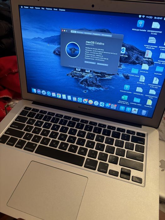 Macbook air 2012 года