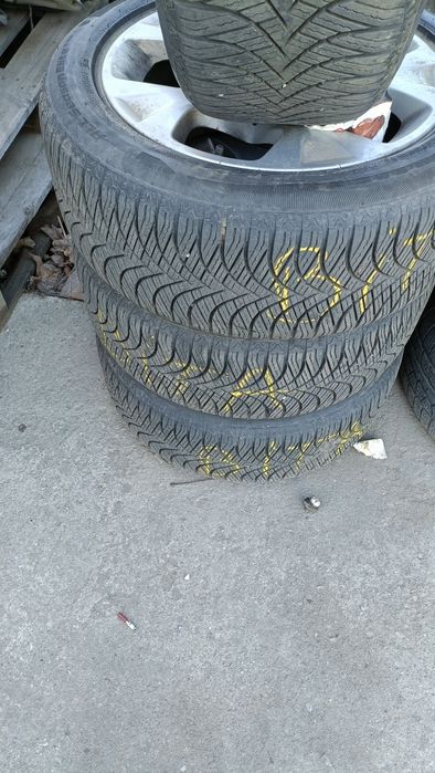 Jante BMW r17 cu anvelope de iarna