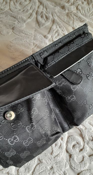 Черна чантичка за кръст