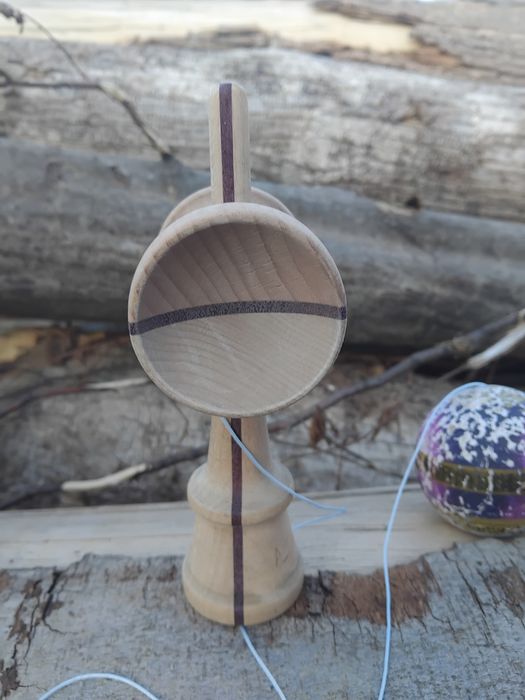 Vand kendama brokan shape
